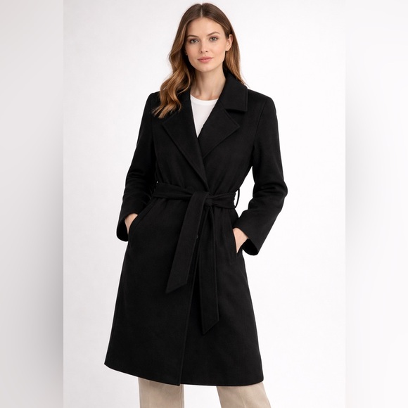 Jackets & Blazers - 100% Wool Black Women's Coat